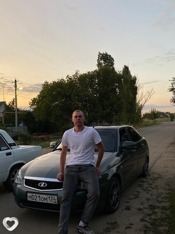 Максим, 27, Звенигороде — анкета №1335231