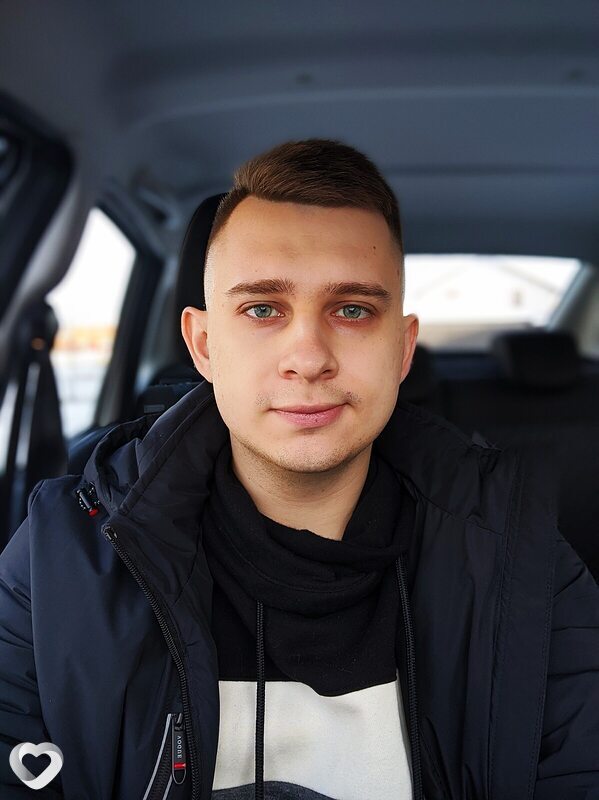 Олег, 28, Москве — анкета №1335843