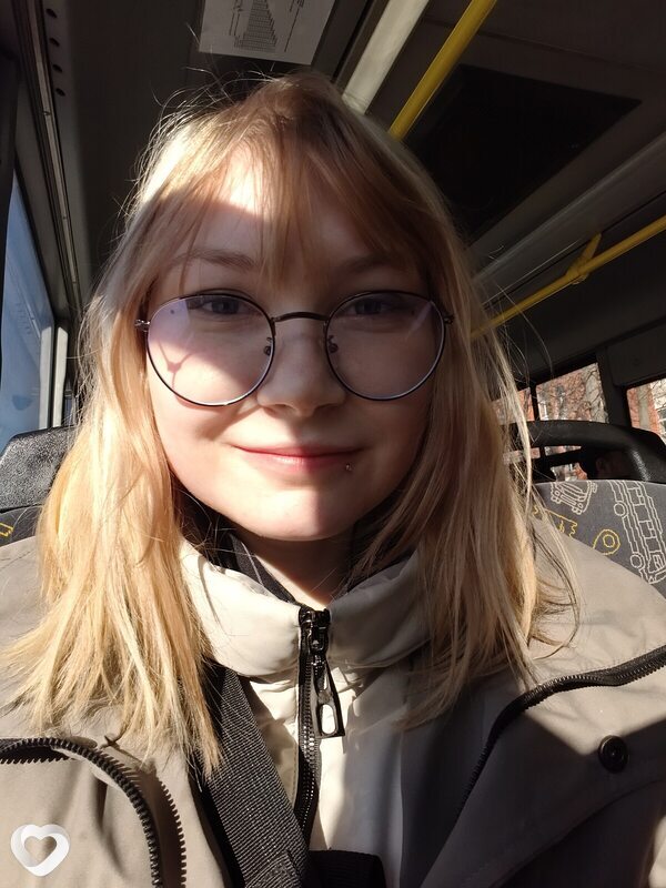 Святослава, 22, Новом Уренгое — анкета №1335772