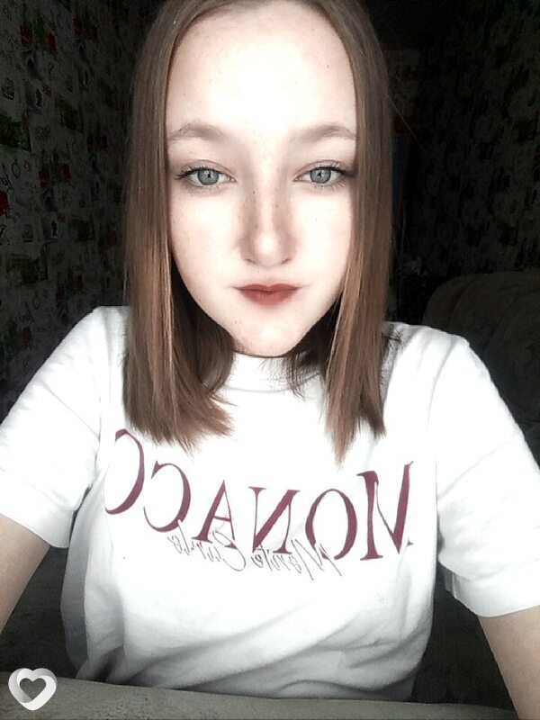 Елизавета, 21, Омске — анкета №1336128