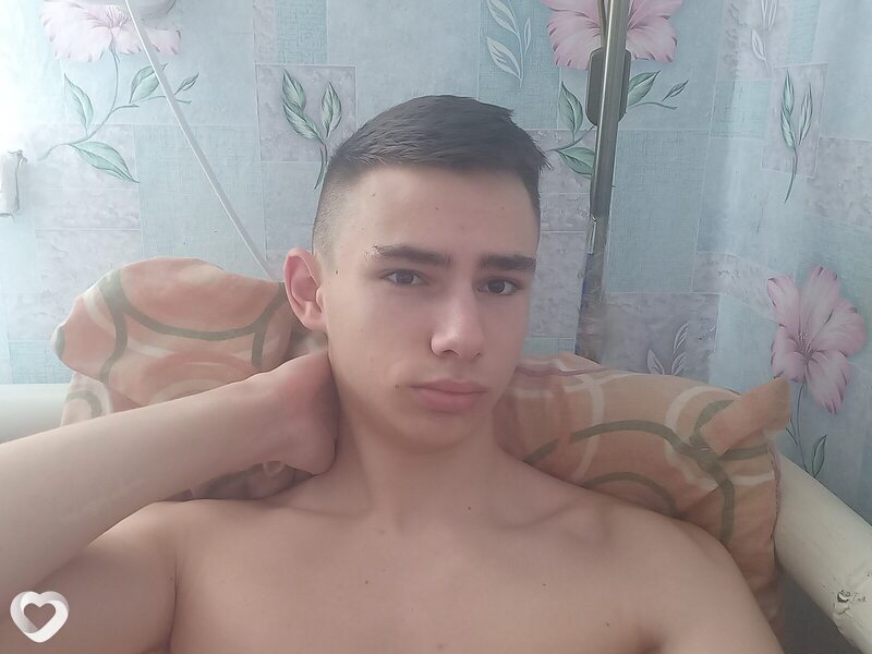 Кирилл, 20, Черкассах — анкета №1336705
