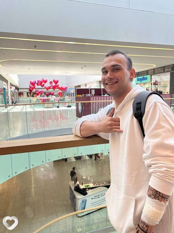Артём, 22, Санкт-Петербурге — анкета №1337556