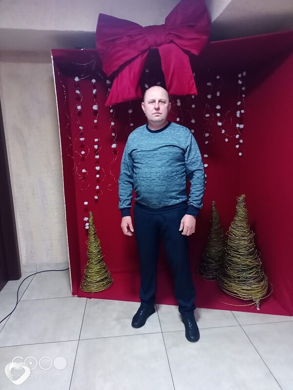 Виталий, Горишние Плавни