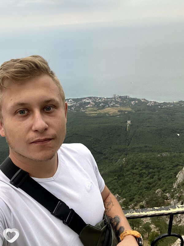 Даня, 26, Алуште — анкета №1337913