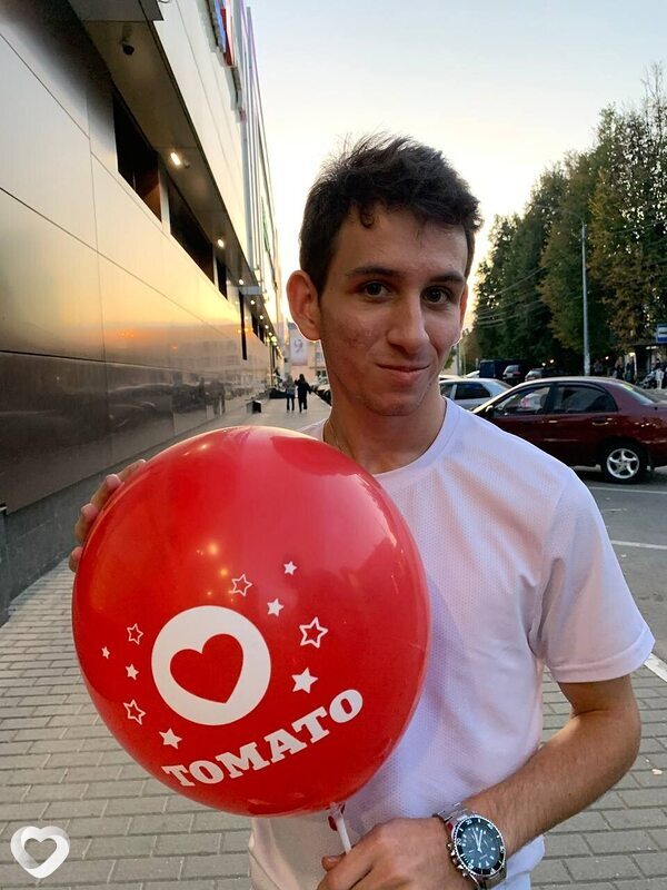 Максим, 21, Москве — анкета №1338275