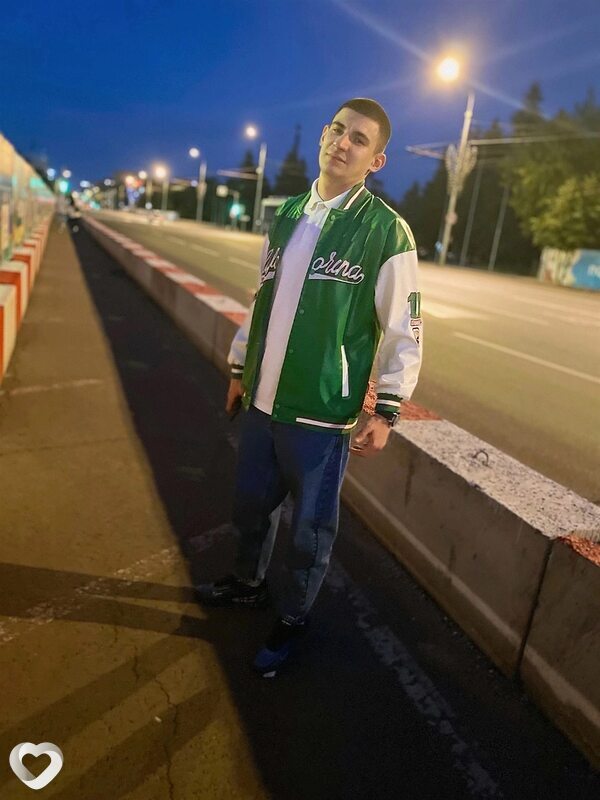Макс, 25, Москве — анкета №1338288