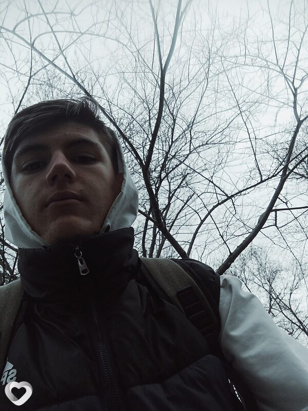 Коля, 20, Ростове-на-Дону — анкета №1338758