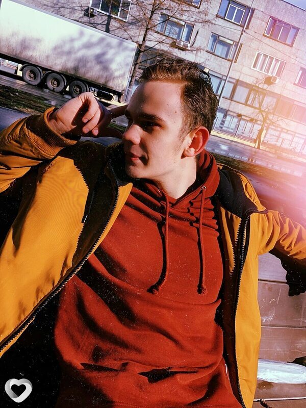 Юра, 23, Москве — анкета №1339871