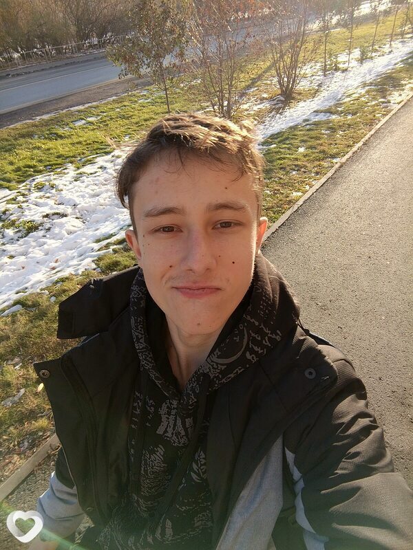 Юрий, 20, Москве — анкета №1340373