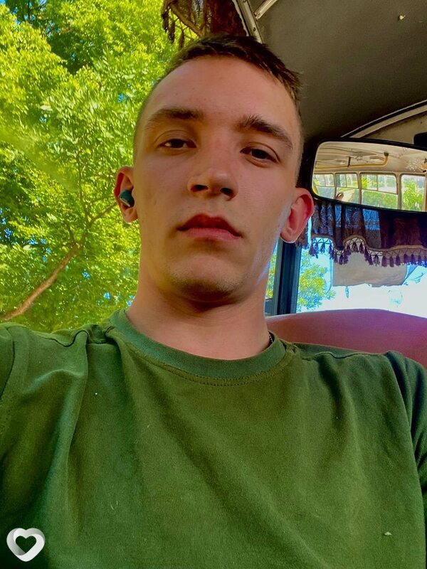 Максим, 24, Лозовой — анкета №1340287