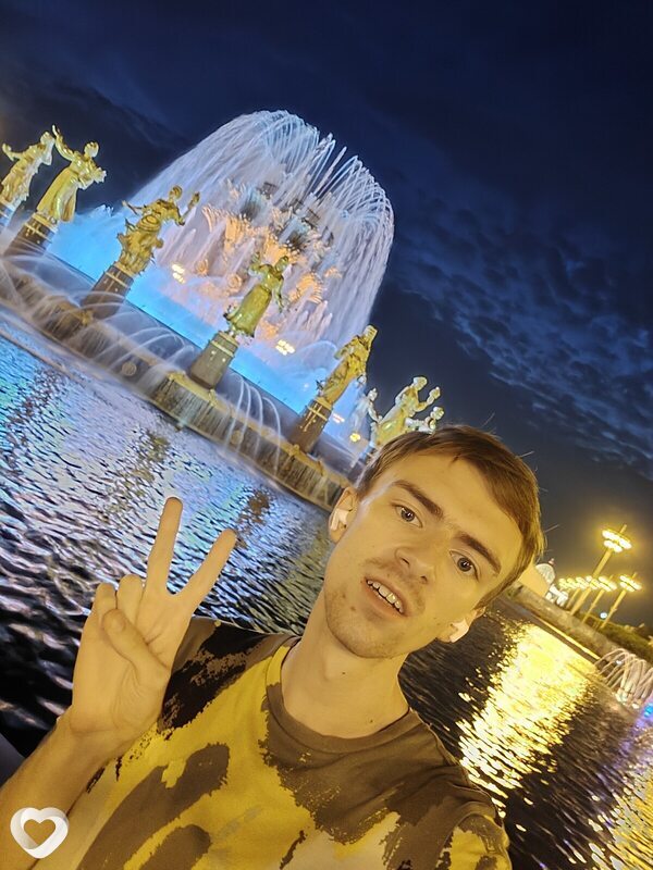 Иван, 23, Москве — анкета №1340685