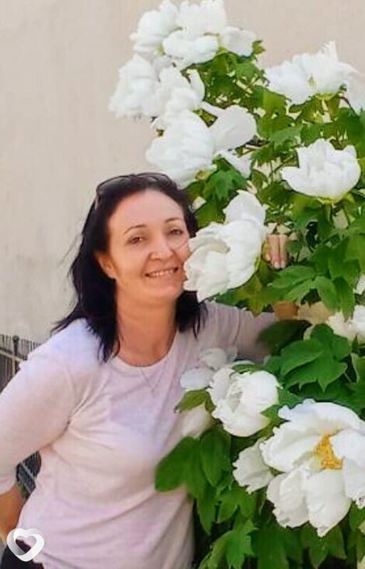 Tania, Модена