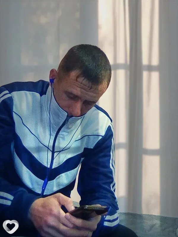 Виталий, 32, Барнауле — анкета №1341017