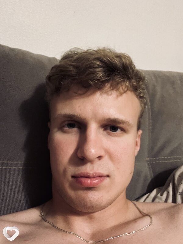 Александр, 22, Владимире — анкета №1341072