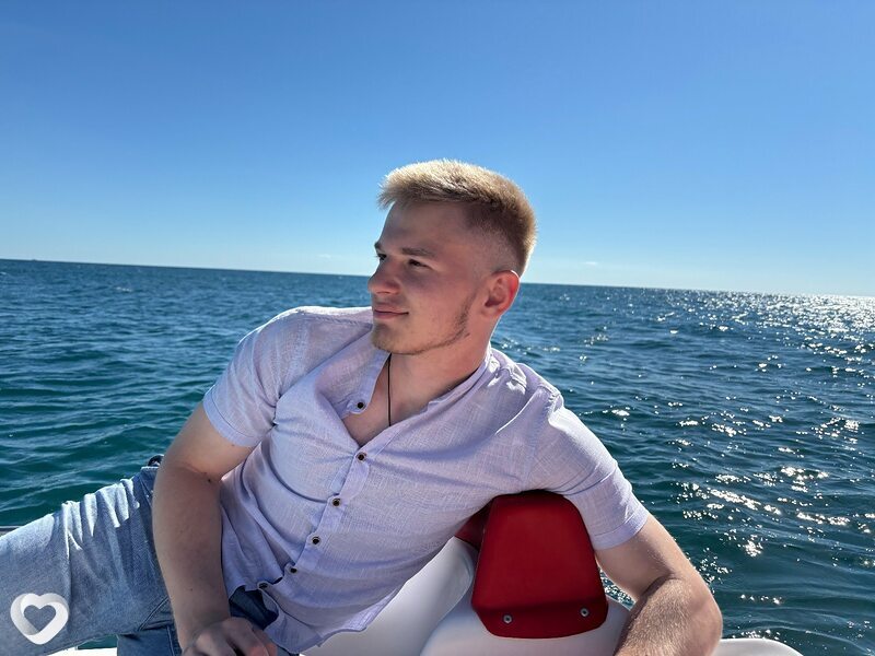 Павел, 23, Санкт-Петербурге — анкета №1341716