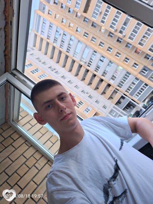 Макс, 23, Владимире — анкета №1342018