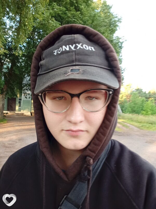 Артём, 20, Петрозаводске — анкета №1342819