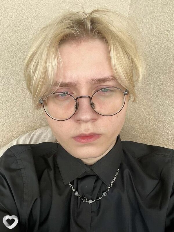 Денис, 22, Санкт-Петербурге — анкета №1343124