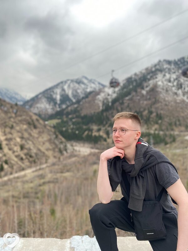 Дима, 24, Москве — анкета №1343424