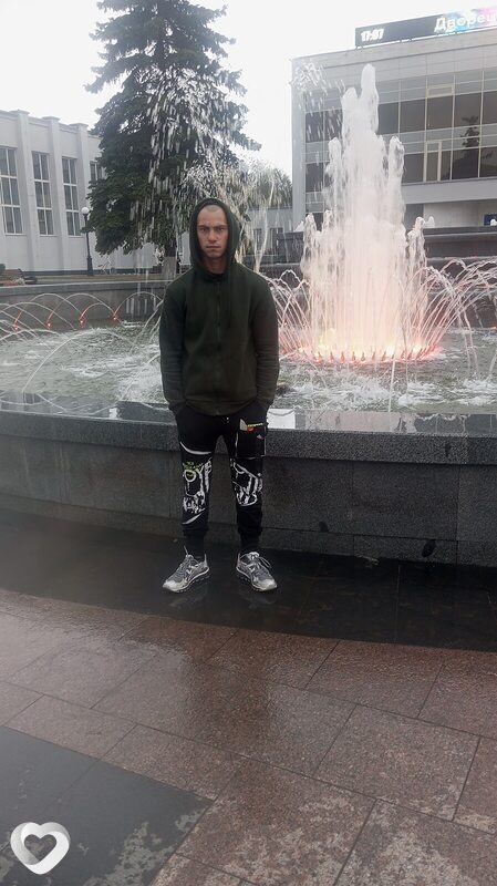 Виталий, 22, Пушкино (Московская Обл) — анкета №1343778