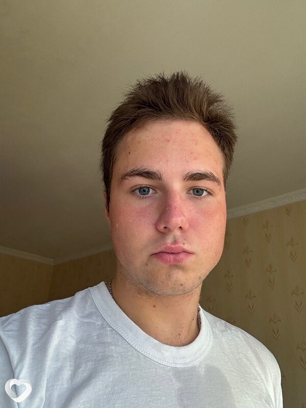 Дмитрий, 21, Калининграде — анкета №1344475