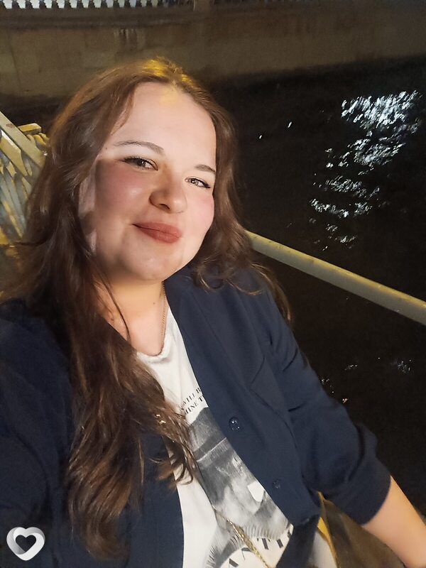 Лина, 28, Санкт-Петербурге — анкета №1344765