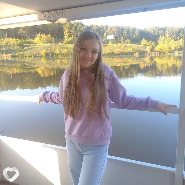 Olesia, 22, Екатеринбурге — анкета №1345245