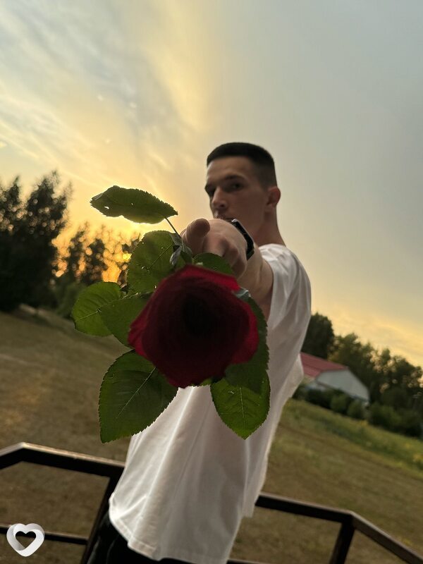 Николай, 22, Екатеринбурге — анкета №1345336