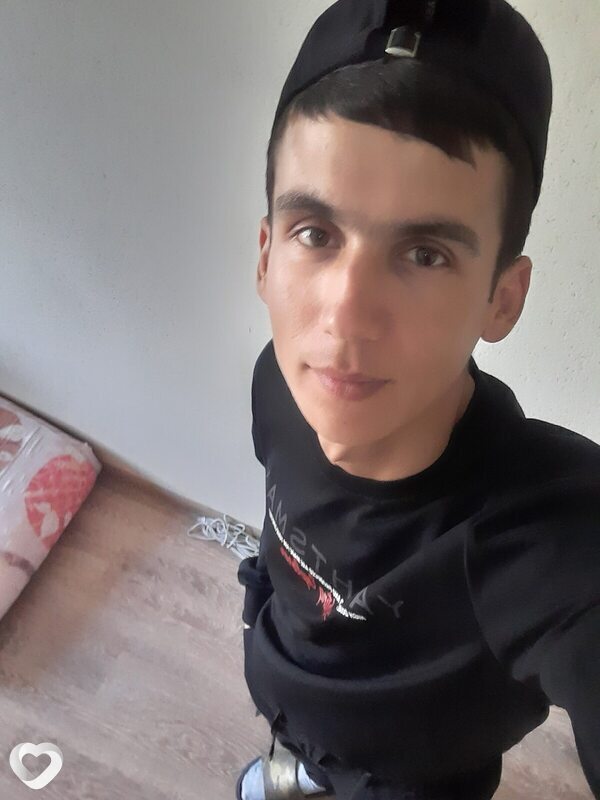 Алек, 26, Нижнем Новгороде — анкета №1345477