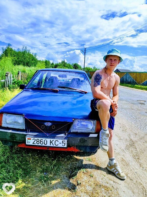 Ванек, 23, Новолукомле — анкета №1345786