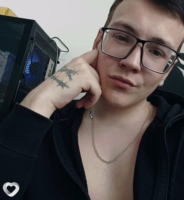 Витя, 25, Москве — анкета №1346720
