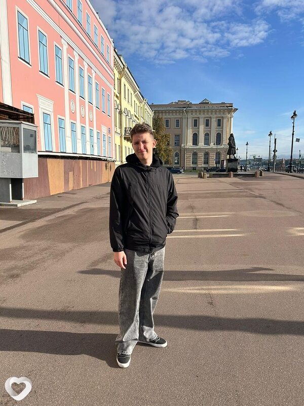 Артем, 22, Коломне — анкета №1347092