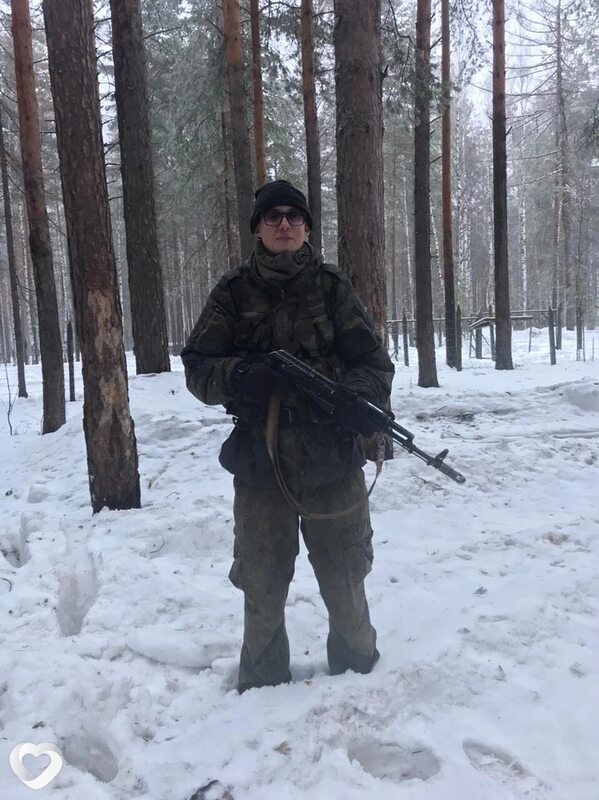 Максим, 21, Москве — анкета №1347563
