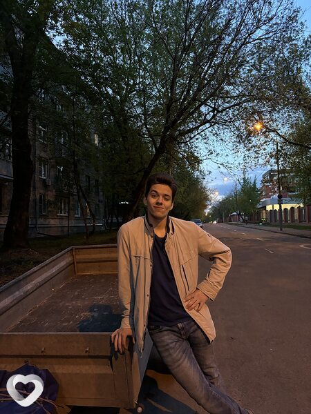 Василий, 20, Москве — анкета №1347661
