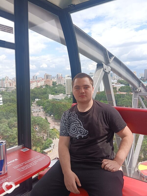 Константин, 24, Находке — анкета №1347630