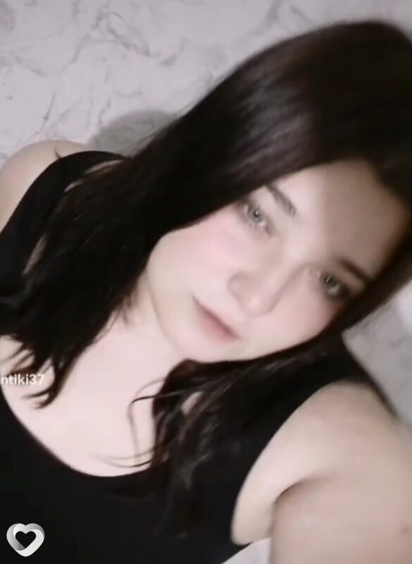 Дарина, 20, Барнауле — анкета №1348351