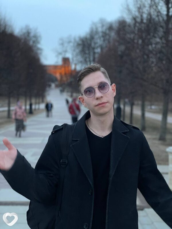 Артëм, 24, Москве — анкета №1348709
