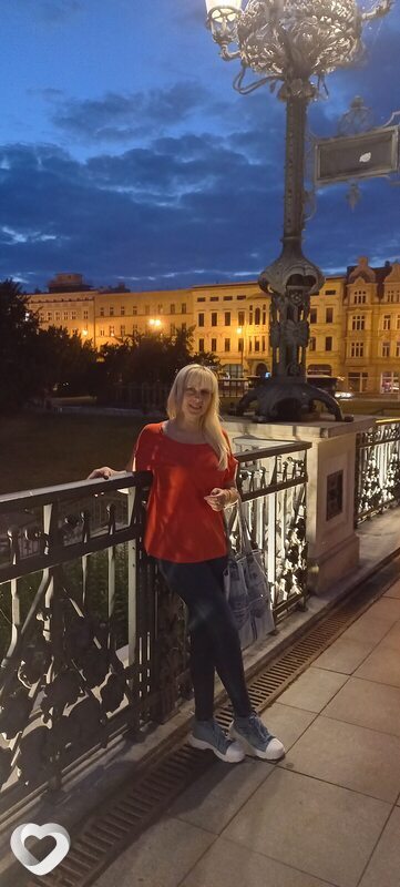 Евгения, Быдгощ