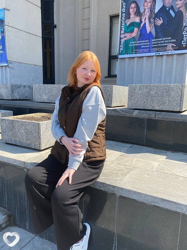 Катя, 20, Минске — анкета №1351801