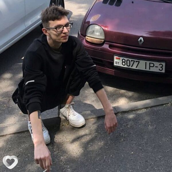 Артём, 22, Гомеле — анкета №1349525
