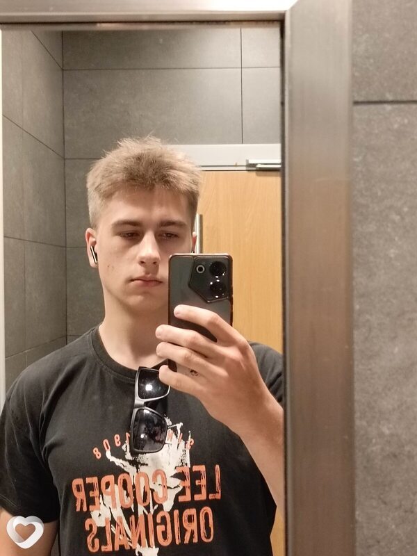 Яромир, 20, Химках — анкета №1349690
