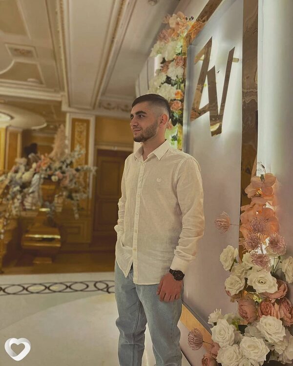 Айк, 24, Москве — анкета №1349692