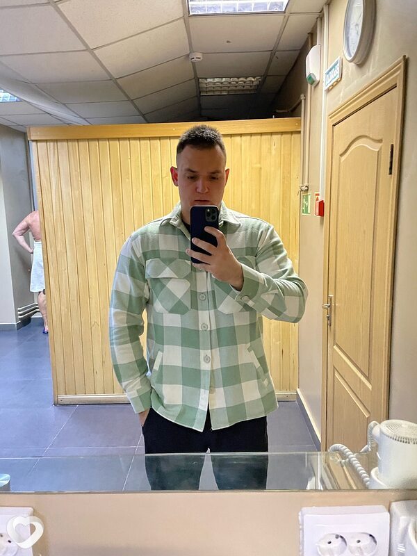 Михаил, 27, Уссурийске — анкета №1349580