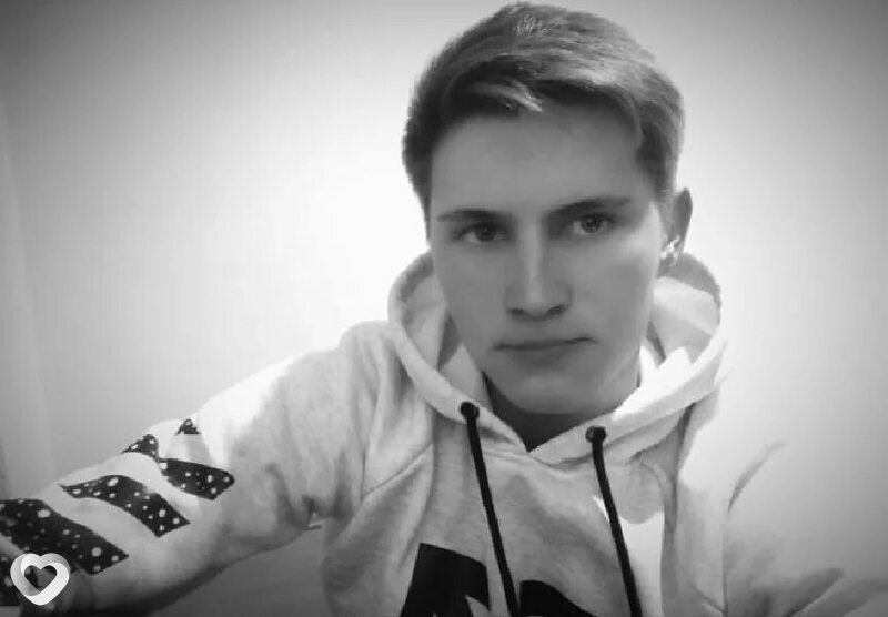Саша, 23, Санкт-Петербурге — анкета №1349900
