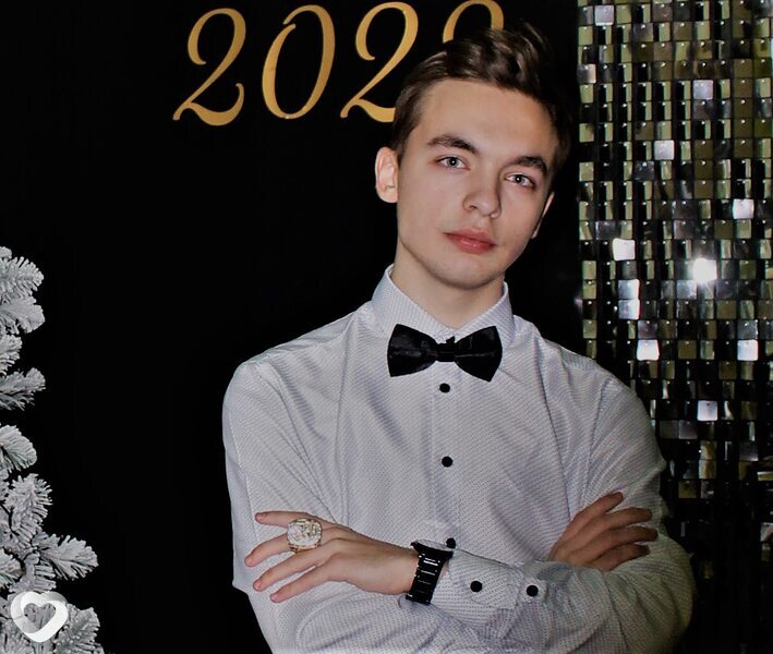 Егор, 21, Новосибирске — анкета №1351165