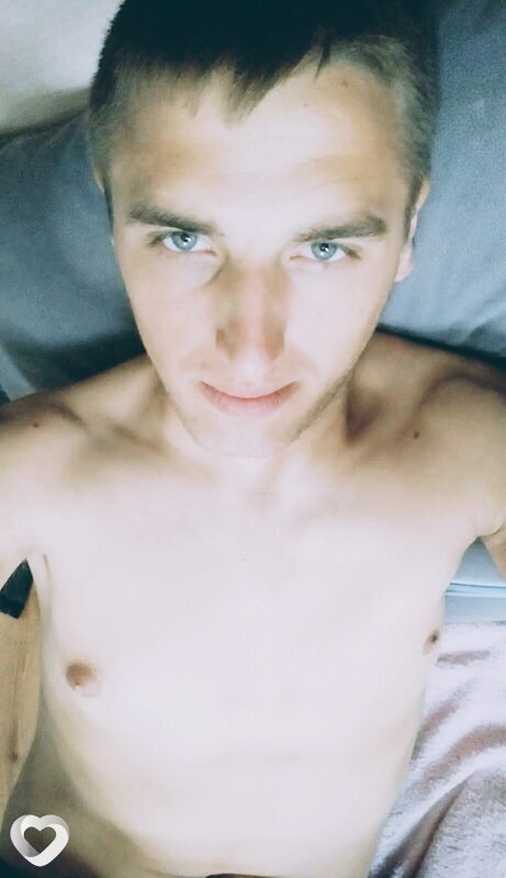 Анатолий, 25, Курске — анкета №1350980