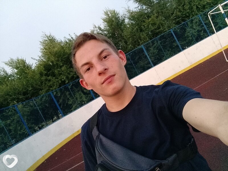 Даня, 22, Москве — анкета №1351246