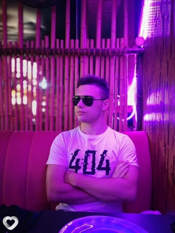 Артём, 20, Казани — анкета №1351993