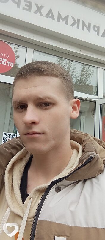 Валера, 23, Красноярске — анкета №1352693