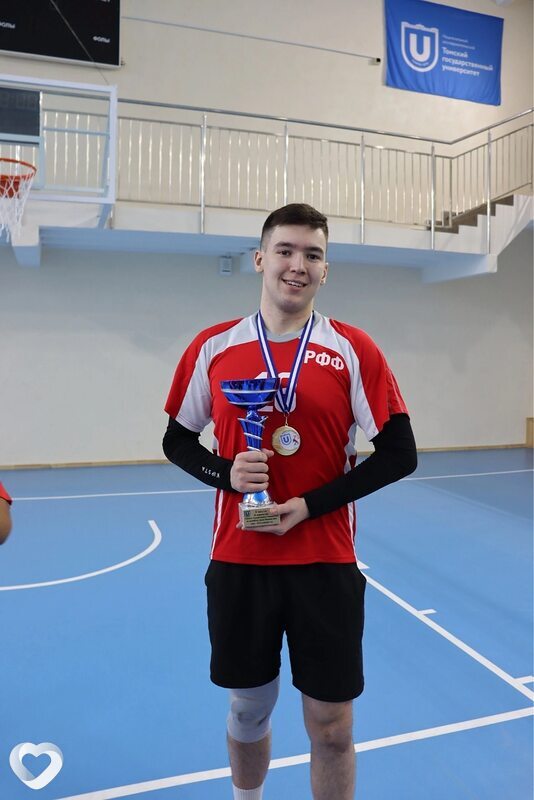Кирилл, 26, Томске — анкета №1352069